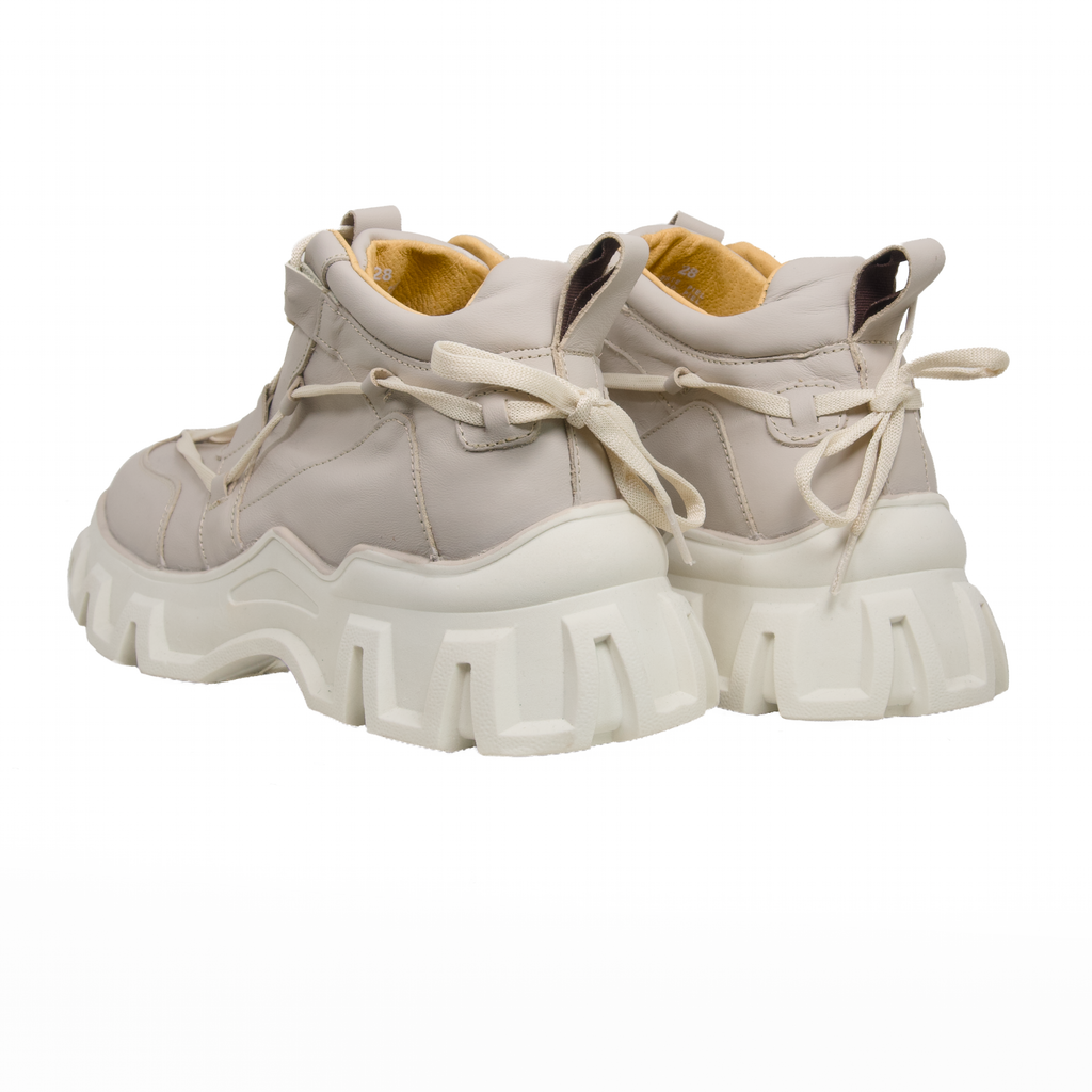 LUTT off white