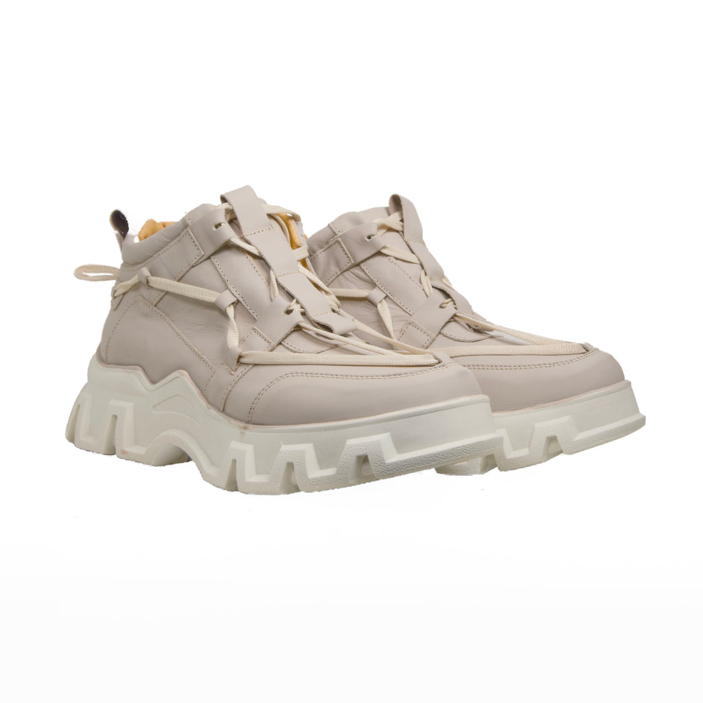 LUTT off white