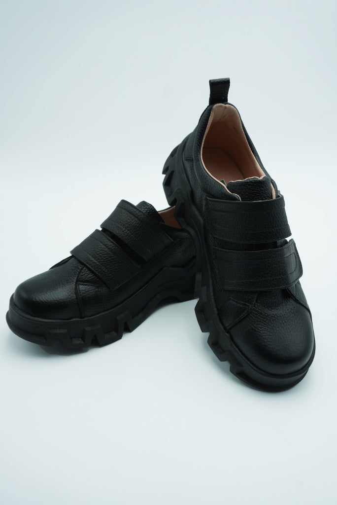 Judas low sinner black