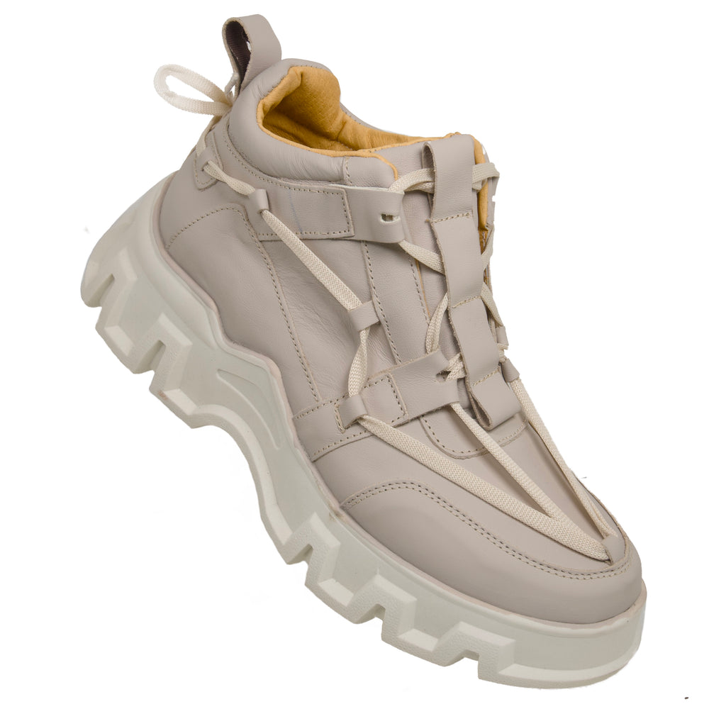 LUTT off white