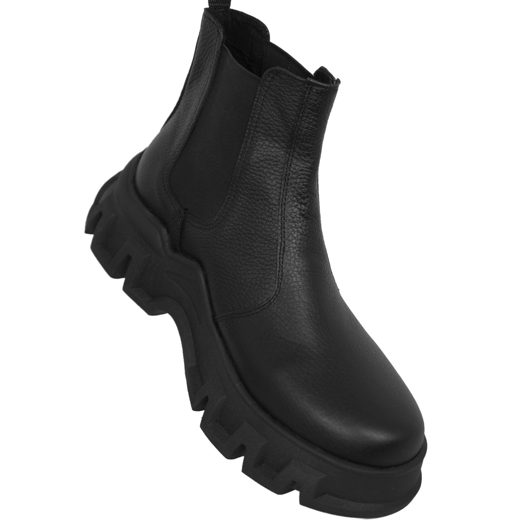 Adan chunky black